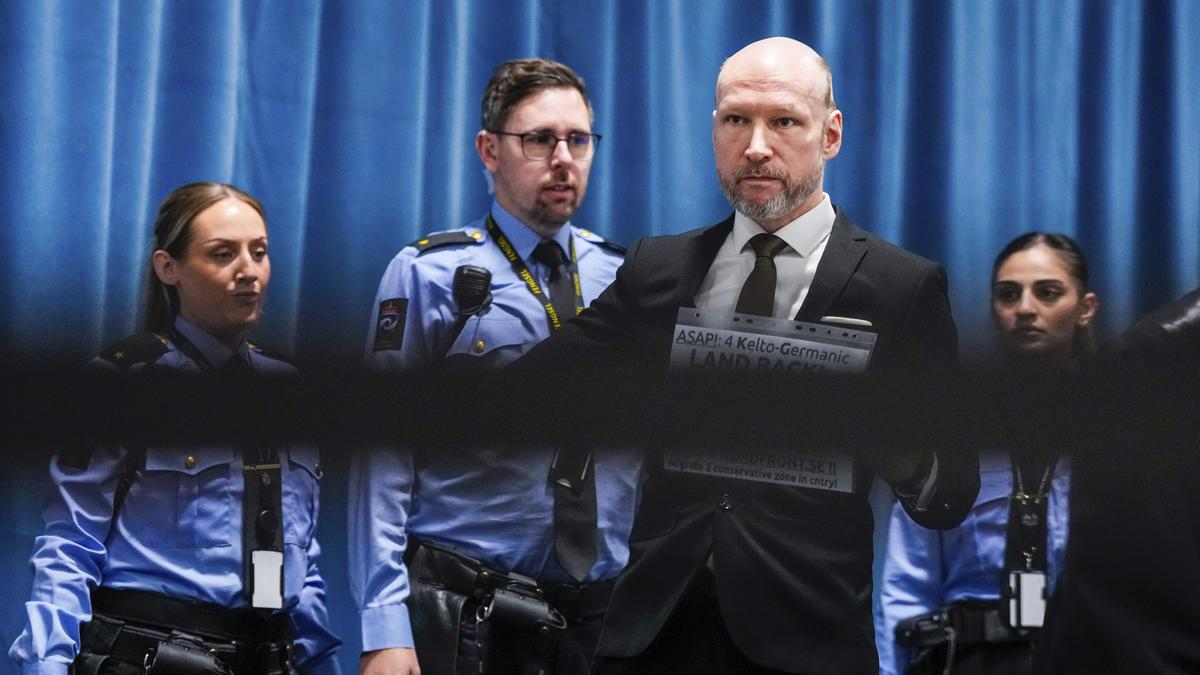 Norway killer Breivik seeks parole 13 years after massacre