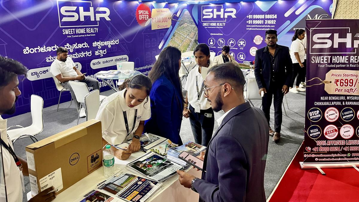 Visitors browsing various stalls at The Hindu - Living Spaces - 2025 on Saturday.