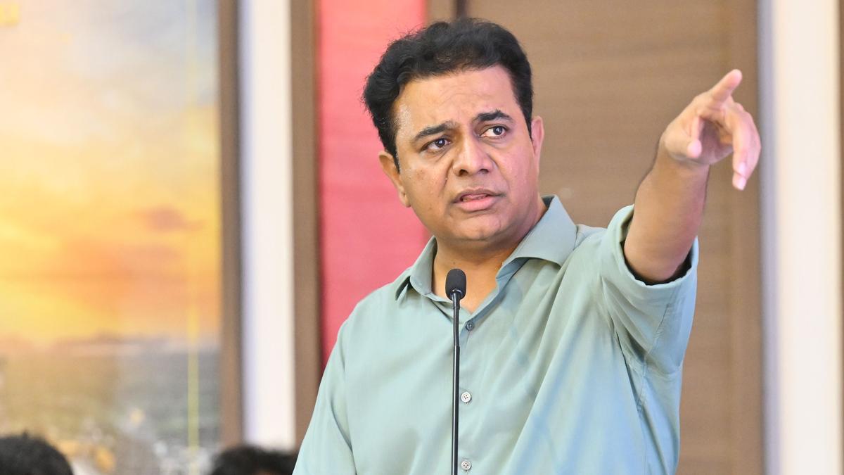 ‘Manukota spirit’ will propel farmers to teach a lesson to Revanth, says KTR