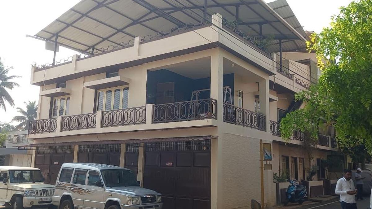 Lokayukta team struggles for nearly 3 hours to enter residence of engineer during raid in Hassan