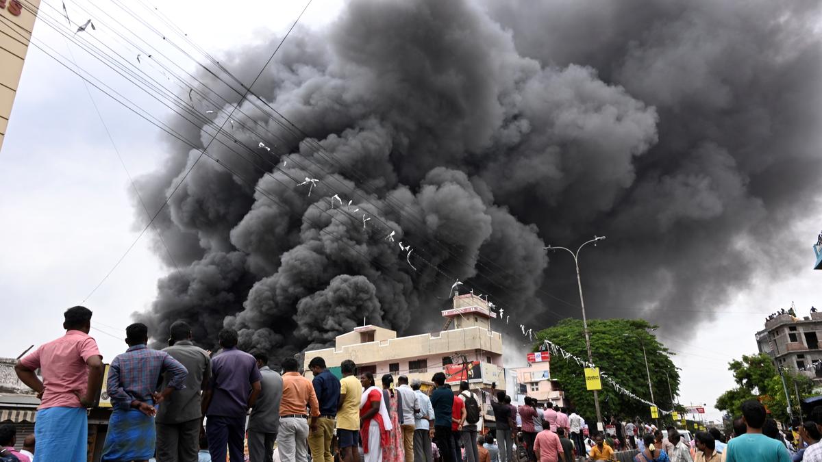 Major fire breaks out at pipes and tubes godown in Erode