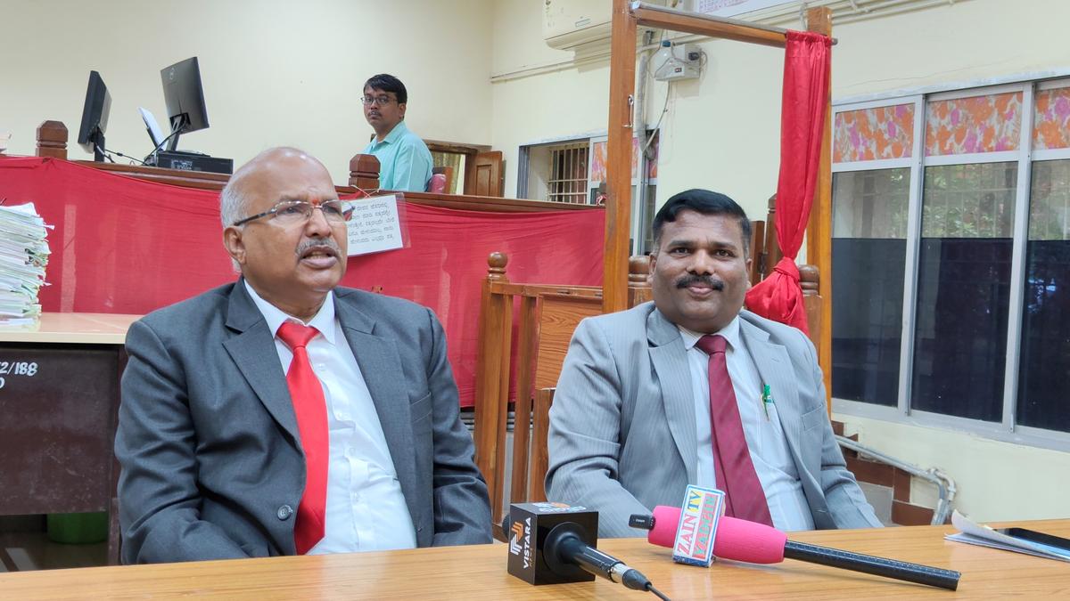 Judge slams administration for not providing even basic facilities to citizens in Yadgir district for so long