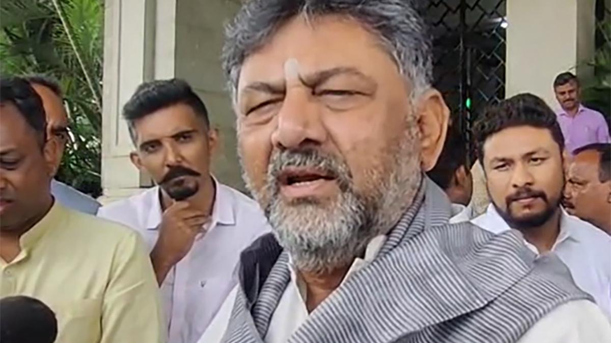 Don’t transfer officials to or from my dept. without approval, Shivakumar tells Chief Secretary