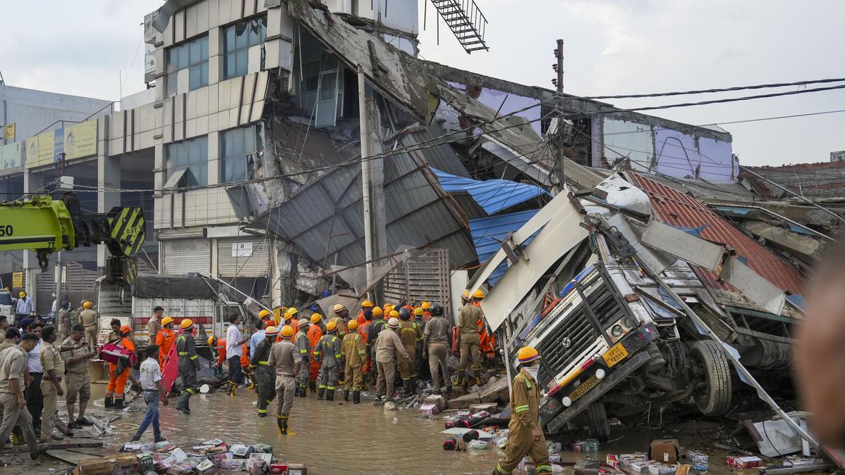 Lucknow building collapse: Three more bodies recovered, toll rises to 8