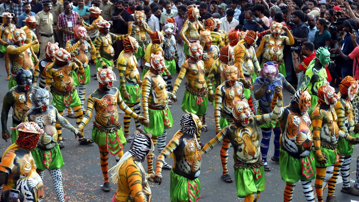 Thrissur rocks to the rhythm of Pulikkali