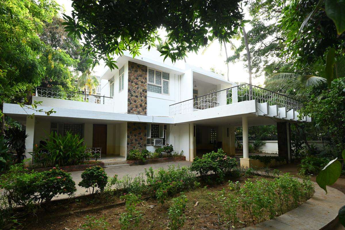 The residence in Adyar where Rajinikanth’s first film, Apoorva Raagangal, was shot in 1975. The residence in Adyar where Rajinikanth’s first film, Apoorva Raagangal, was shot in 1975.