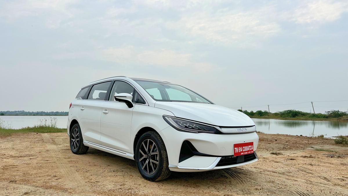 Is the new BYD eMAX 7 a practical EV for the big Indian family?