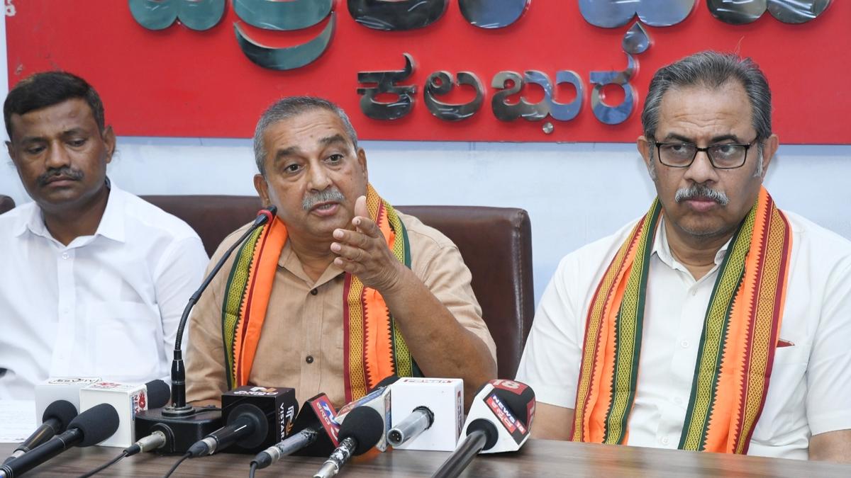 VHP demands fair and transparent probe into murder of Jain monk