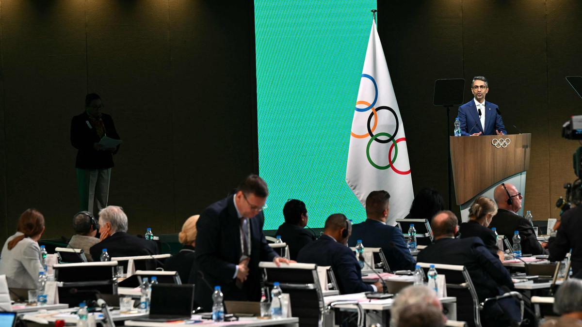 Bindra hopes India gets to host Olympics in near future