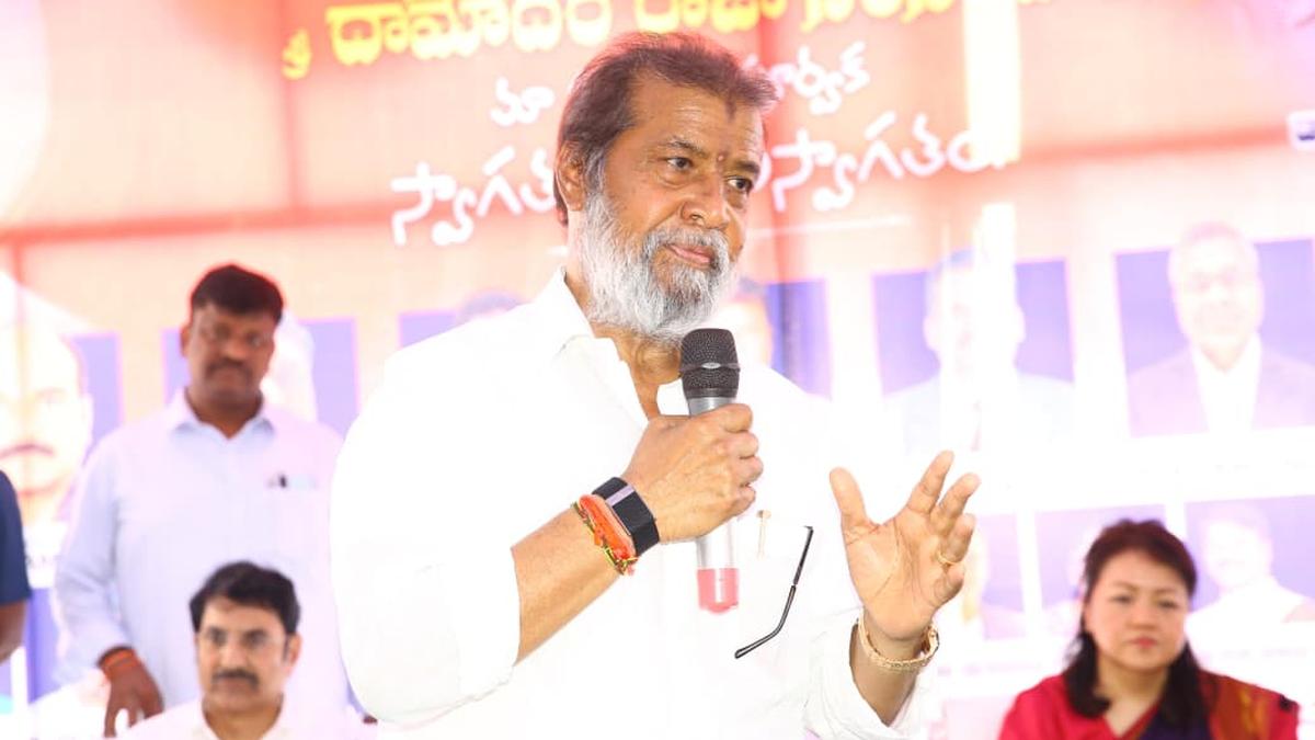 Govt. doctors in Telangana delivering excellent care under challenging conditions, says Health Minister