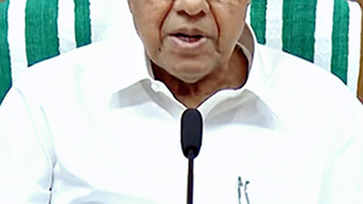 Kerala Chief Minister Pinarayi Vijayan Meets Media After A Long Break ...