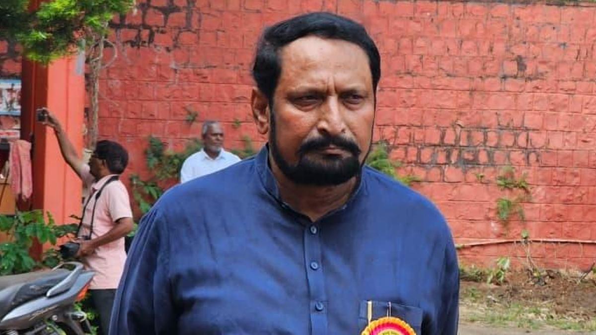 Karnataka MLA Laxman Savadi, his son, and followers booked for assault of DCC bank worker