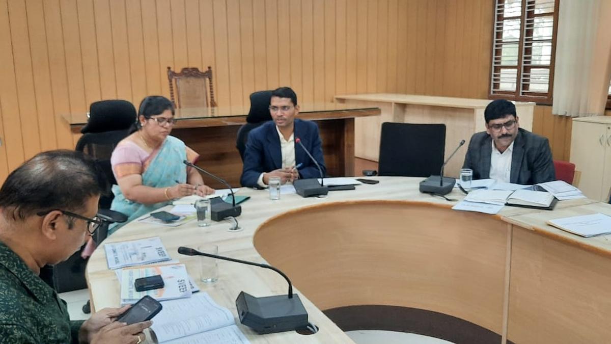 Focus on low voter turnout booths in Mysuru urban: top poll official