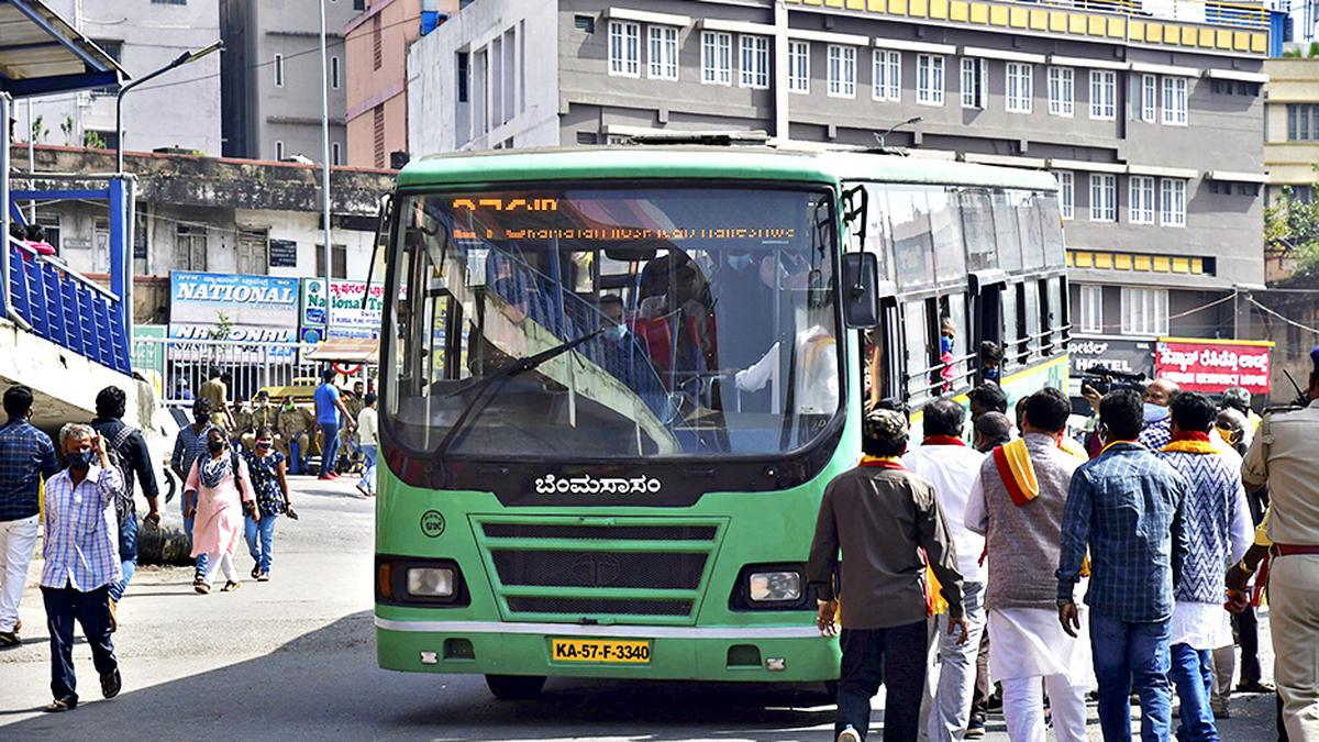 Attack on Bengaluru Metropolitan Transport Corporation bus crew reported; second within a week