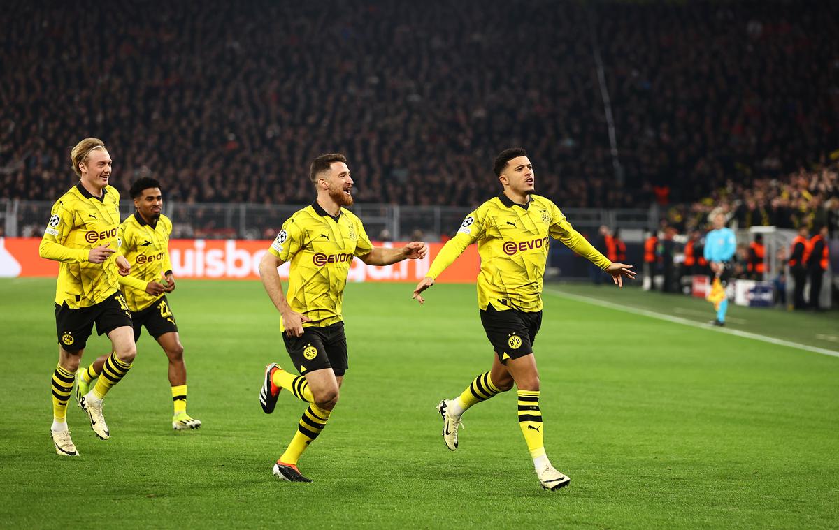 ⚽ Champions League | Sancho, Reus send Dortmund to quarterfinals with 2-0  win over PSV Eindhoven | Football News - The Hindu