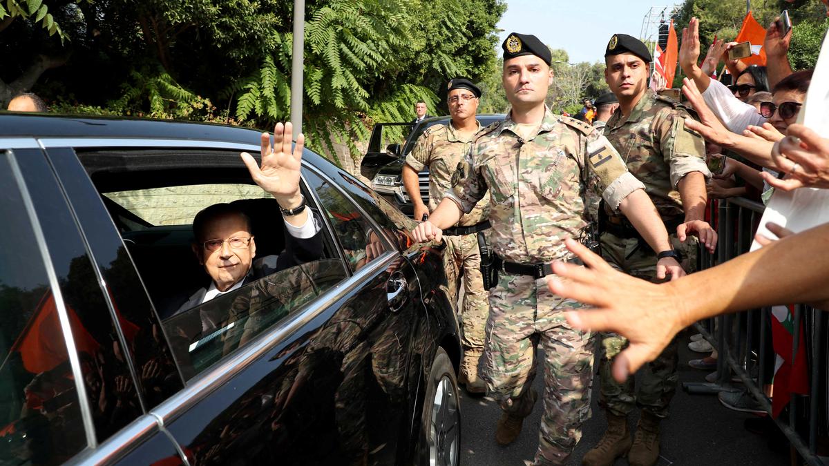 Lebanon's Aoun leaves presidential palace as political crisis deepens