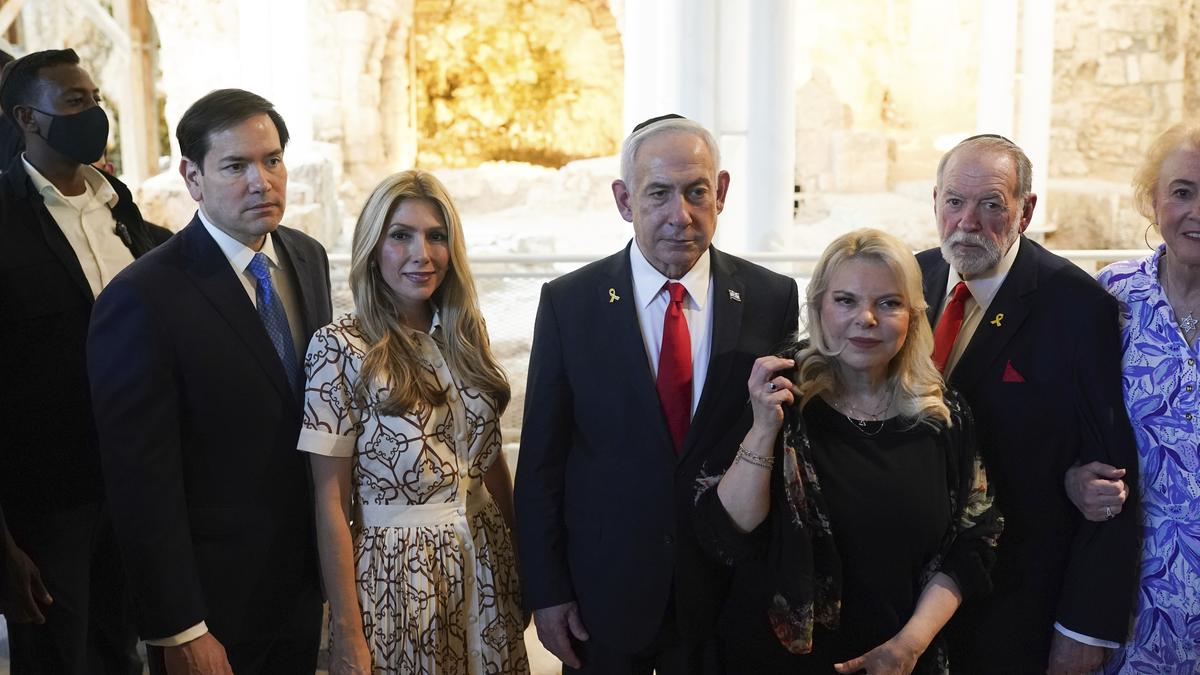 https://th-i.thgim.com/public/incoming/kx8rex/article70049986.ece/alternates/LANDSCAPE_1200/Israel_US_16561.jpg