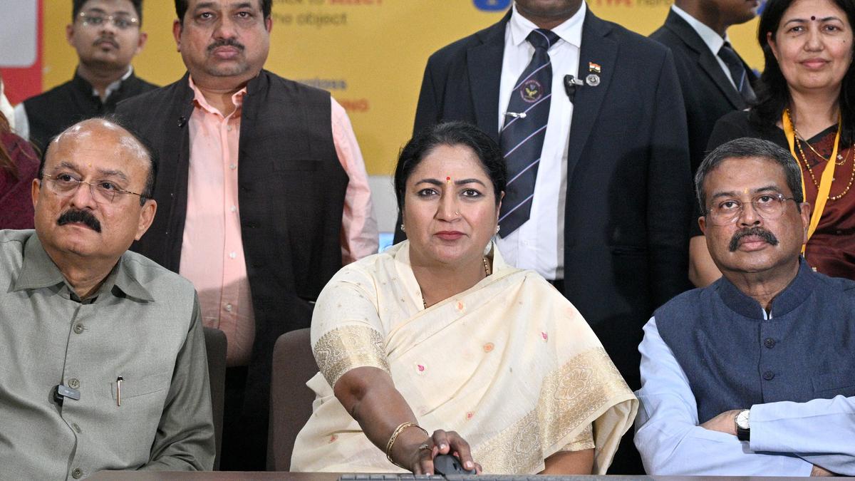 Will upgrade govt. schools to draw students from across country: CM