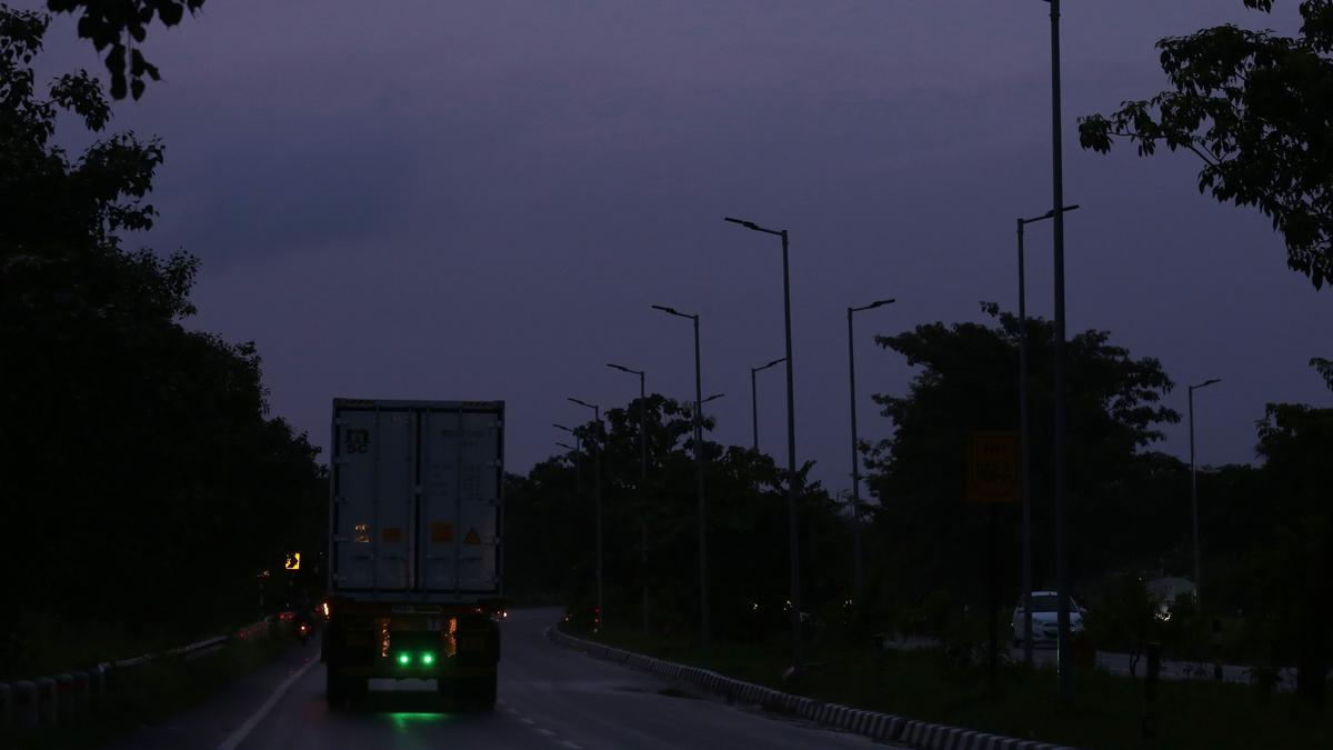 Around 700 streetlights along Container Terminal Road yet to be charged