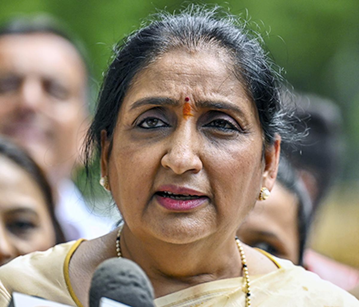  Sunetra Pawar