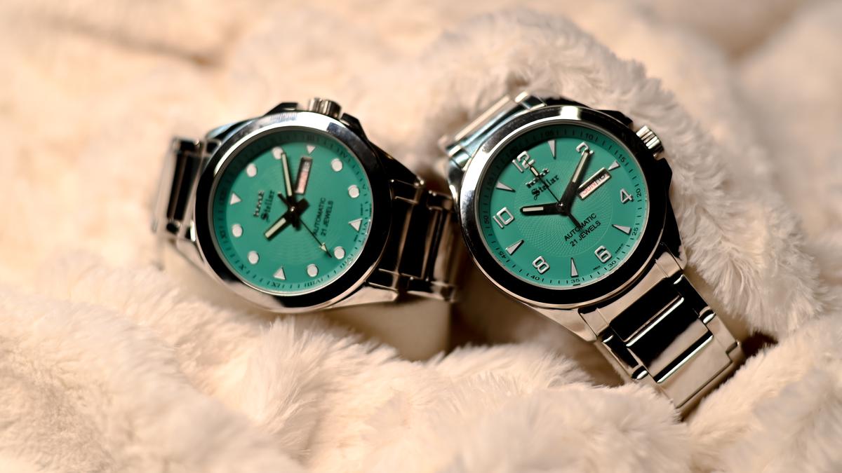 HMT Trisul 17 Jewels Para Shock Black Dial Handwinding Vintage Wrist Watch  at Rs 3499 | एचएमटी कलाई की घड़ी in Wai | ID: 23025893697