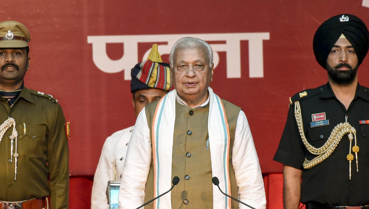 File picture of Bihar Governor Arif Mohammed Khan during the swearing-in ceremony of new members as Cabinet Ministers, in Patna