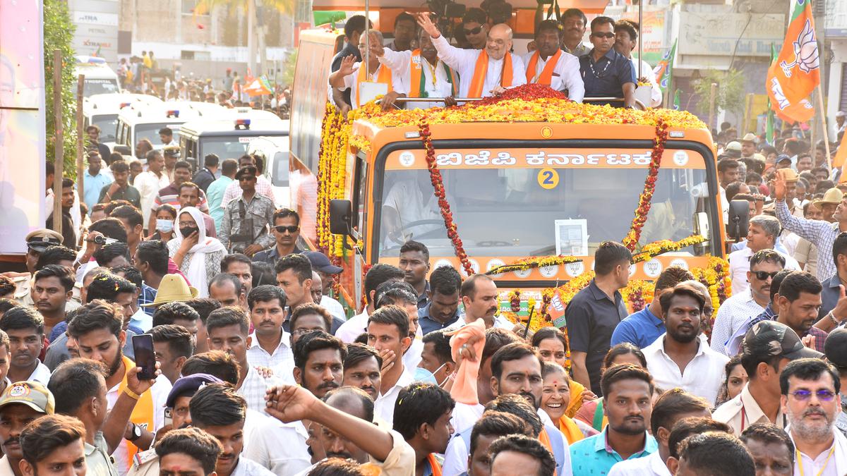 Thousands take part in Amit Shah’s roadshow in Yadgir