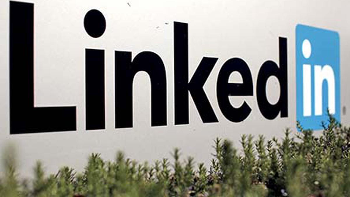 LinkedIn experimenting with Tik-Tok like video feed: Report 