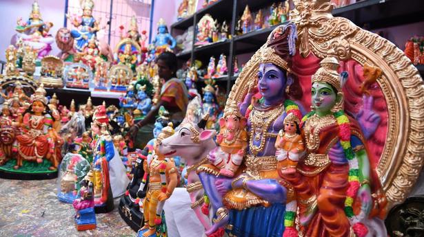 Vilachery dolls: a colourful tradition lives on in Madurai