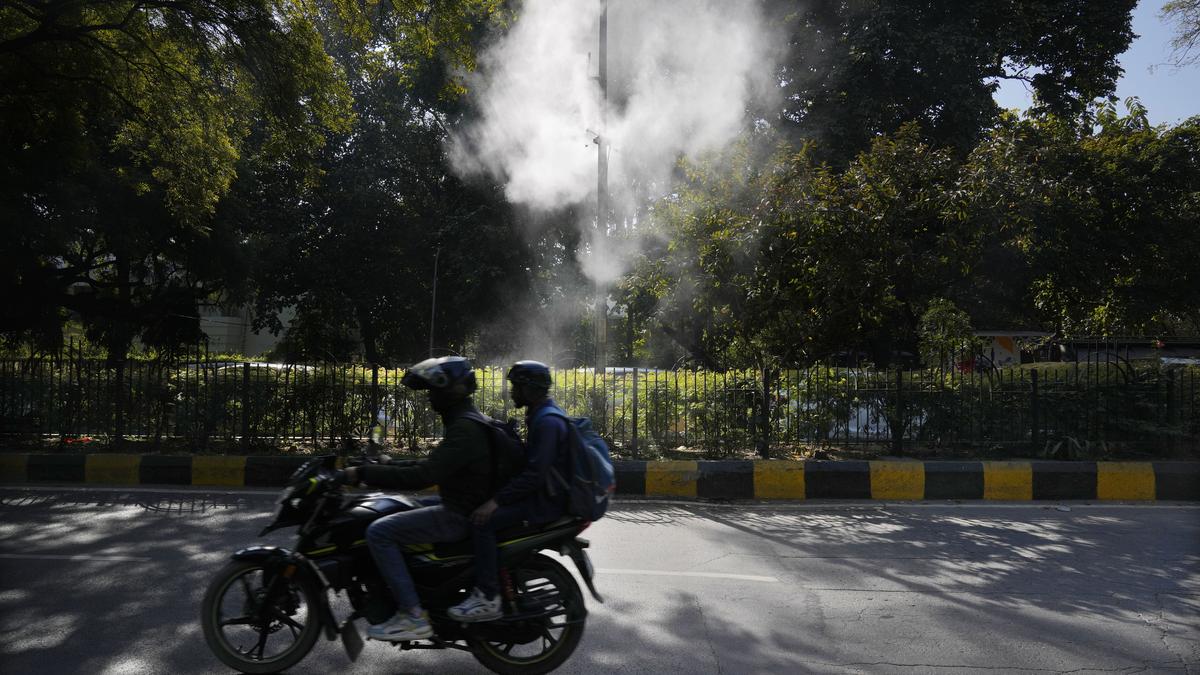 Delhi records hottest day of year so far at 34.8 degrees celsius