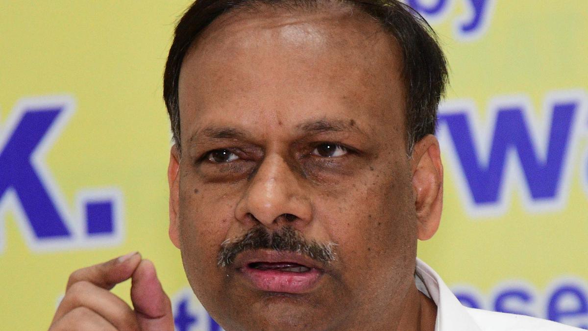 BSNL CMD Purwar denied extension, DoT officer Robert Ravi to get additional charge