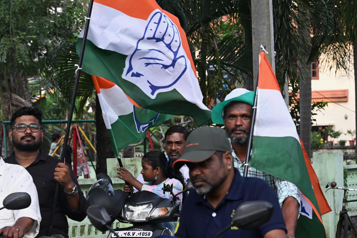UDF workers take out a bike rally.