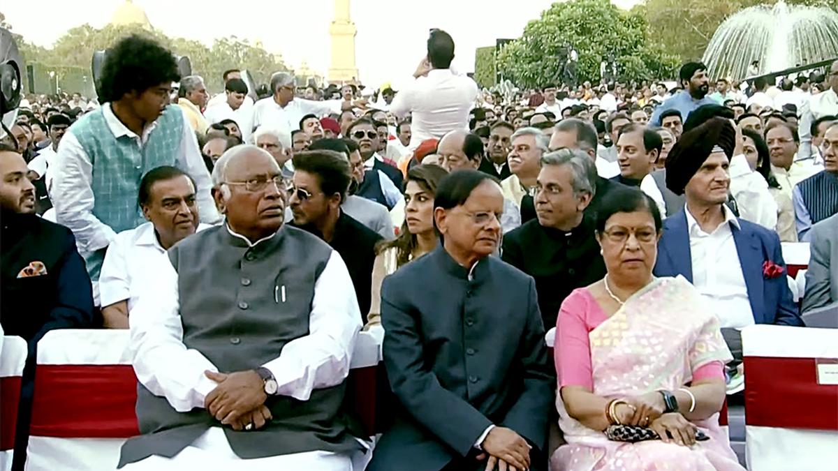 Mallikarjun Kharge attends swearing-in, but most Opposition leaders give it a miss  