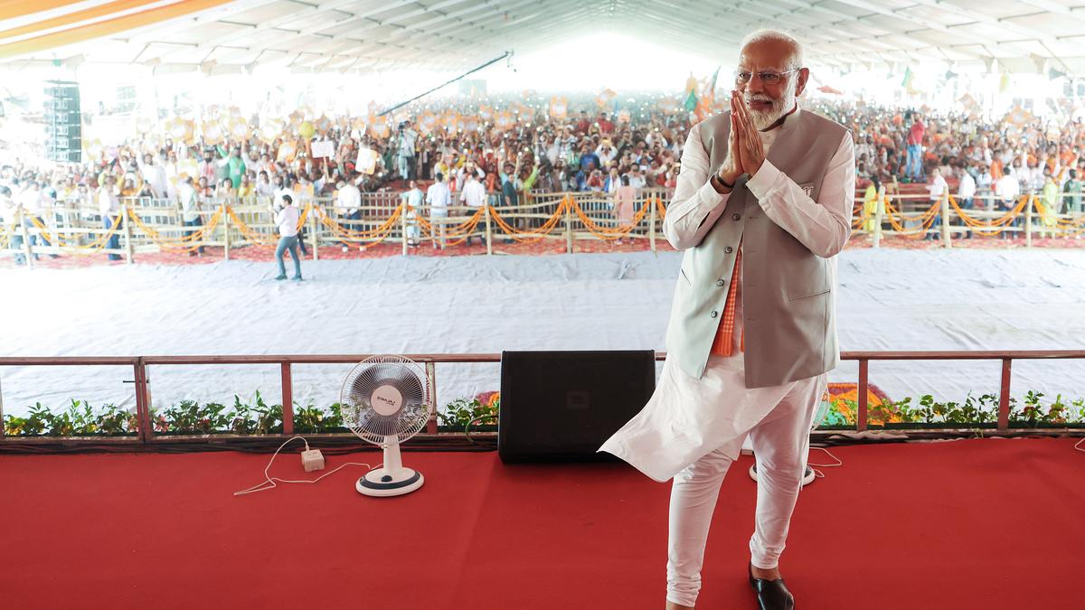 Jihadis across border supporting SP, Congress: PM Modi in U.P.