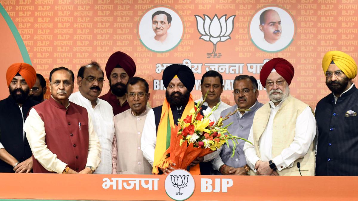 SAD leader Inder Iqbal Singh Atwal, brother join BJP