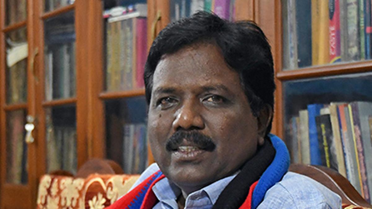 Villupuram MP seeks enhanced compensation to fishermen during ban period