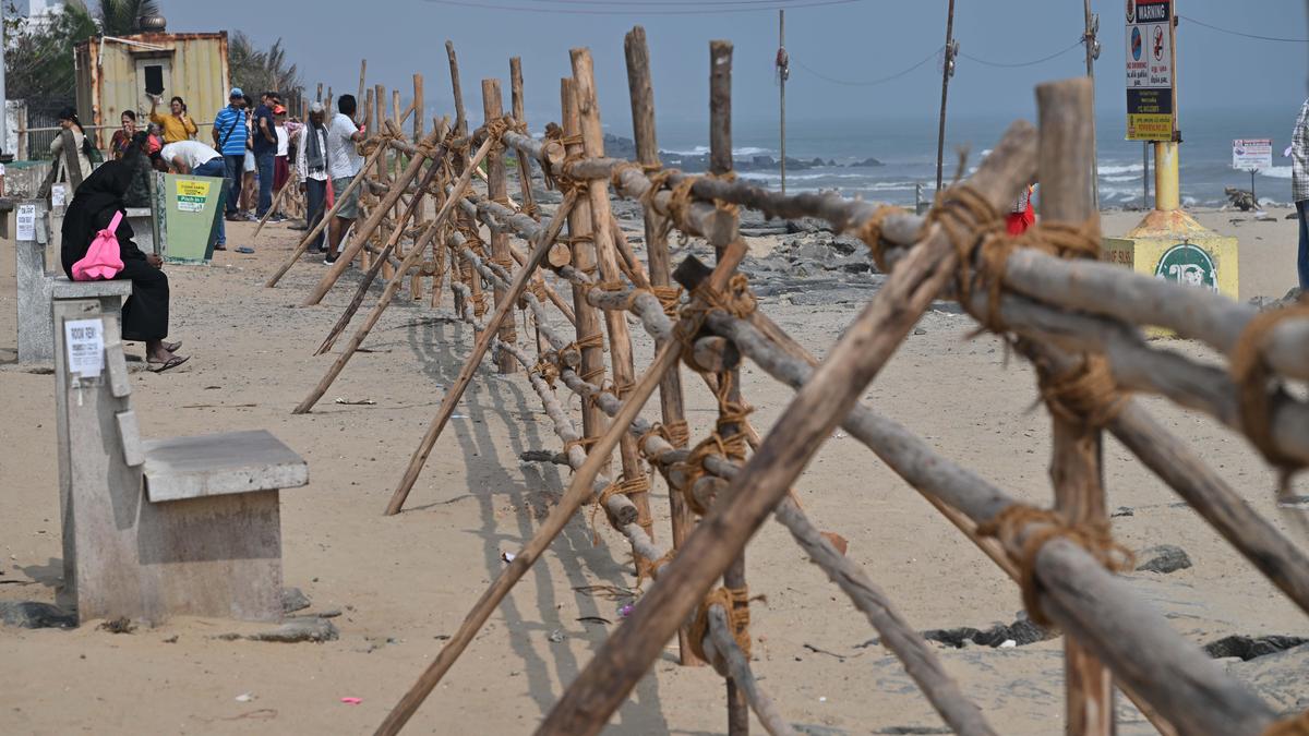 French quarter made no-vehicle zone in view of New Year celebrations