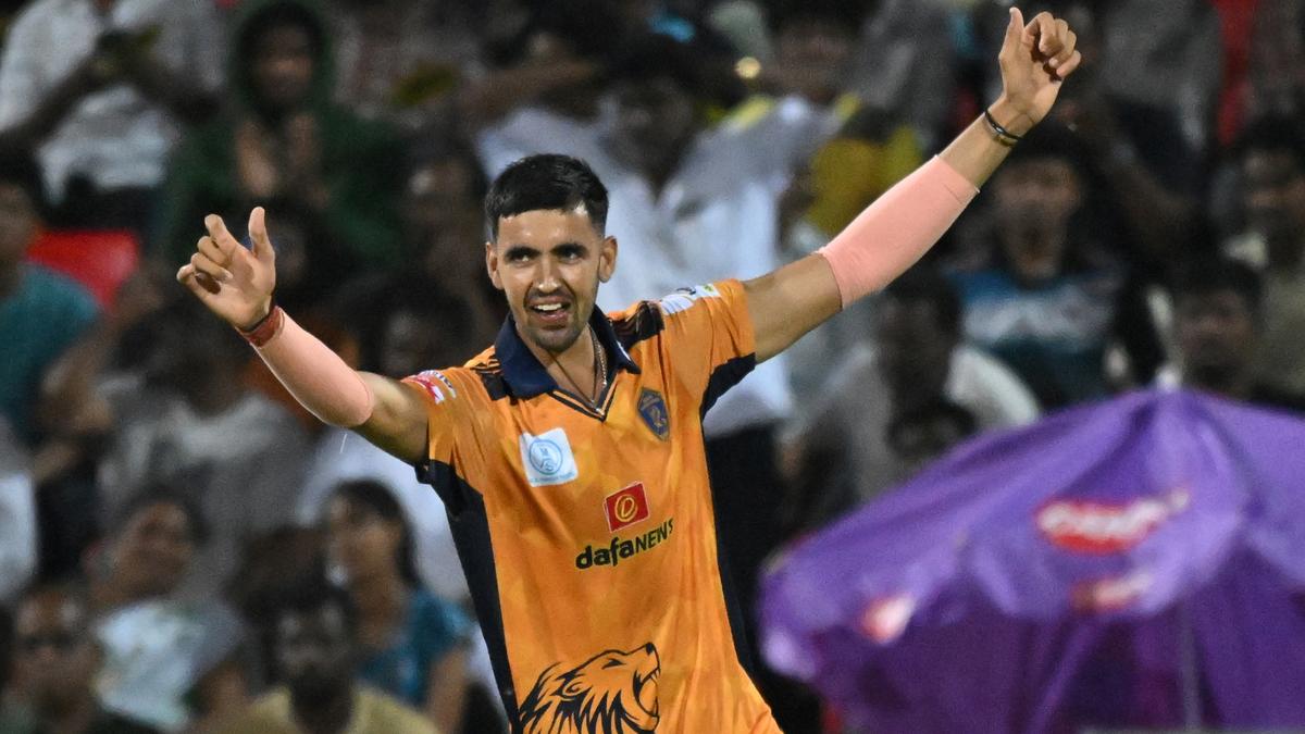 TNPL | Sachin spins a web around Salem batters