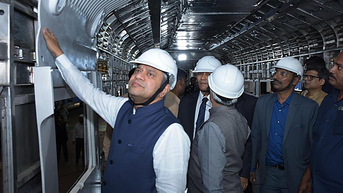 Railway Minister unveils body structure of Vande Bharat sleeper variant