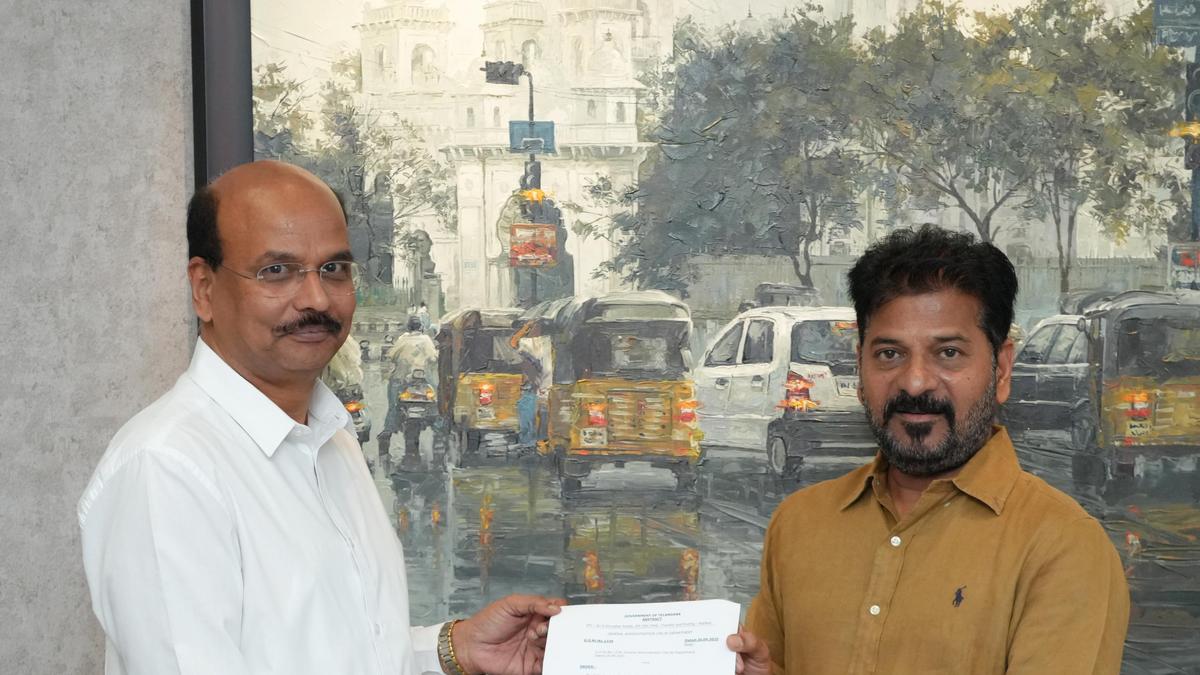 B. Shivadhar Reddy is new DGP of Telangana