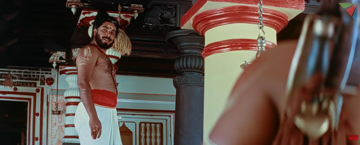 Mammootty in Oru Vadakkan Veeragatha Mammootty in Oru Vadakkan Veeragatha