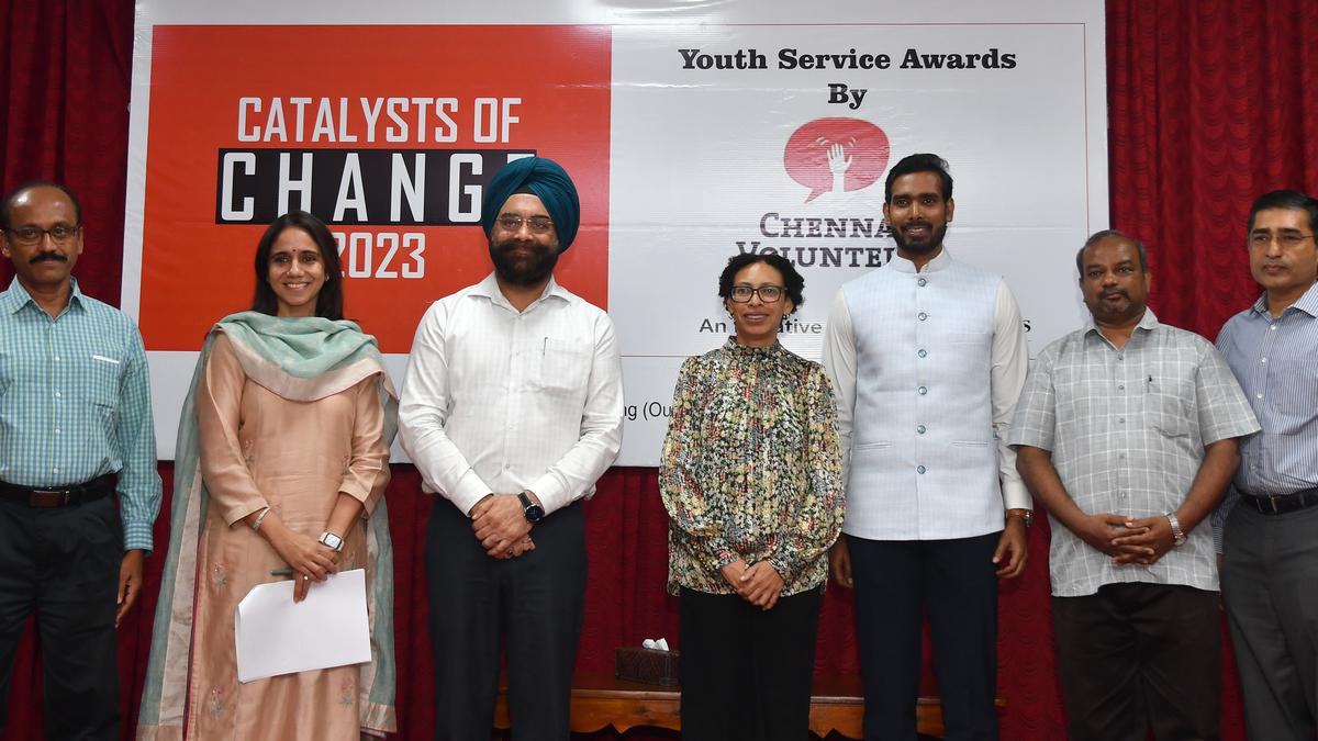 Cultivate the art of giving and contribute to society, Gagandeep urges college students