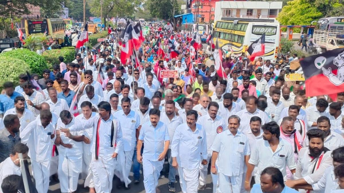 AIADMK accuses Puducherry CM Rangasamy of “cheating” people on Statehood issue