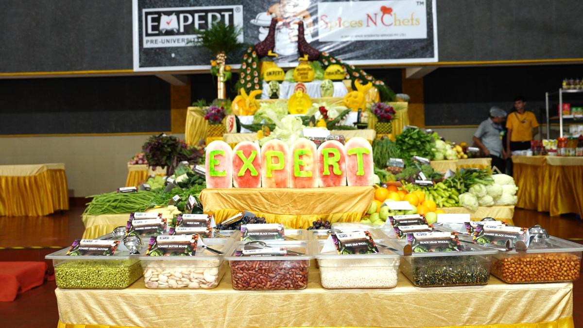 Expert PU College hosts Master Chef contest