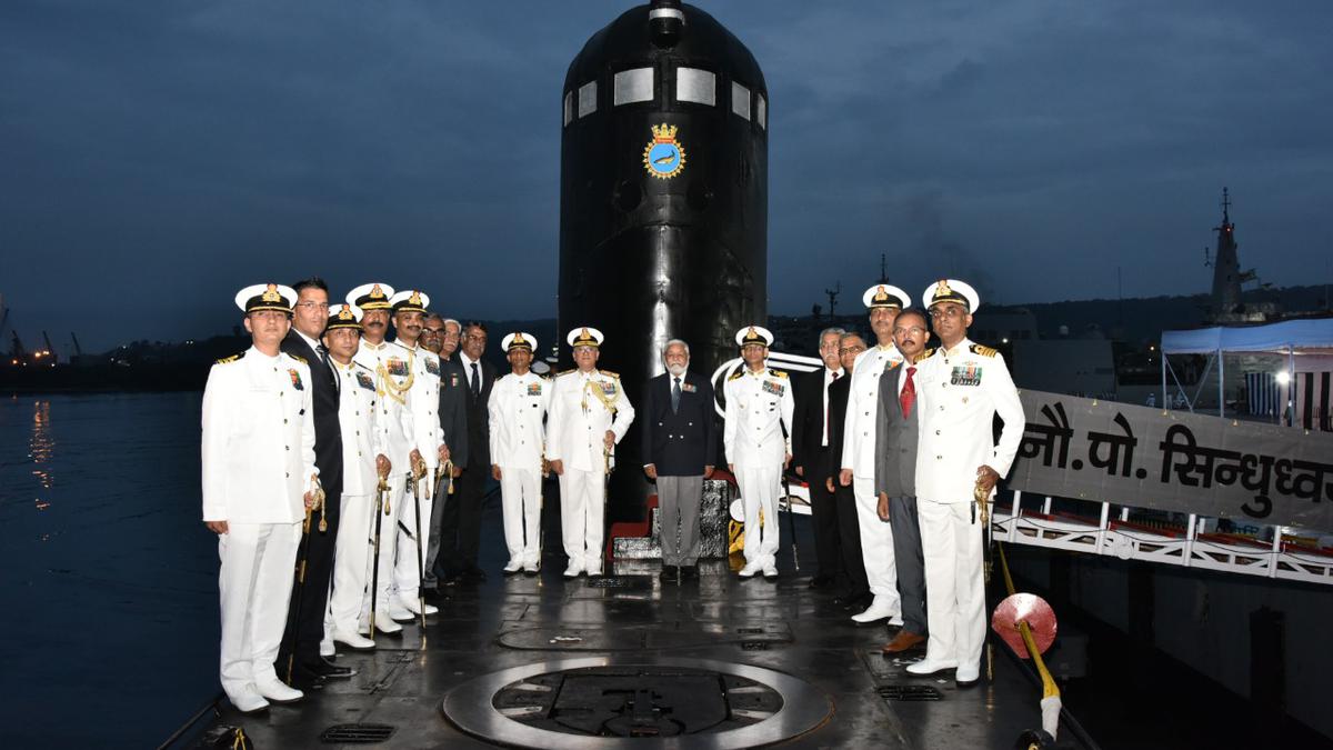 Kilo class submarine INS Sindhudhvaj decommissioned