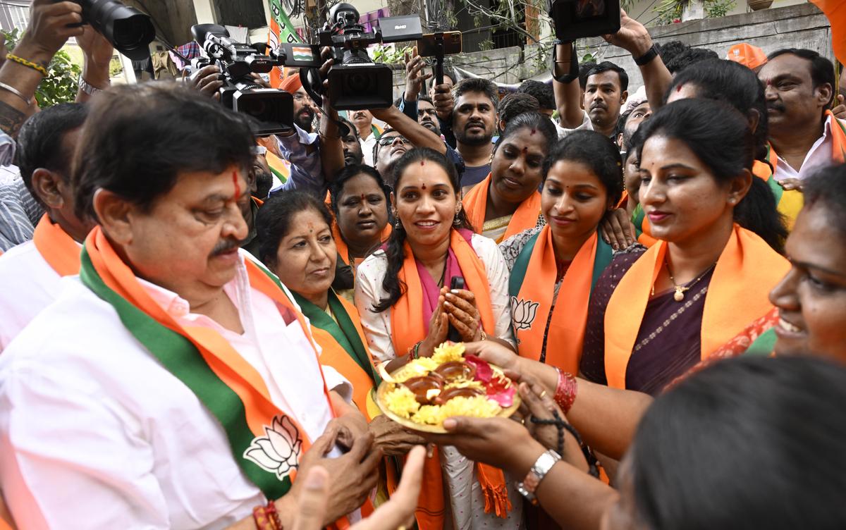 BJP State president N. Ramchander Rao participating in a padayatra at Yadagiri Nagar Kaman, as part of the Jubilee Hills Assembly constituency byelections, in Hyderabad on Wednesday. BJP State president N. Ramchander Rao participating in a padayatra at Yadagiri Nagar Kaman, as part of the Jubilee Hills Assembly constituency byelections, in Hyderabad on Wednesday.