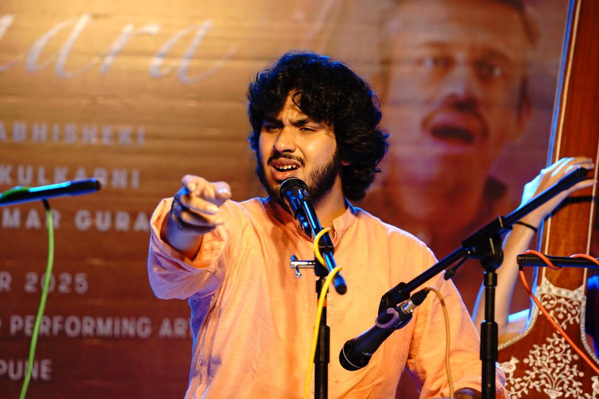 Abhed Abhisheki, grandson of Pt. Jitendra Abhisheki and son of Shounak Abhisheki Abhed Abhisheki, grandson of Pt. Jitendra Abhisheki and son of Shounak Abhisheki