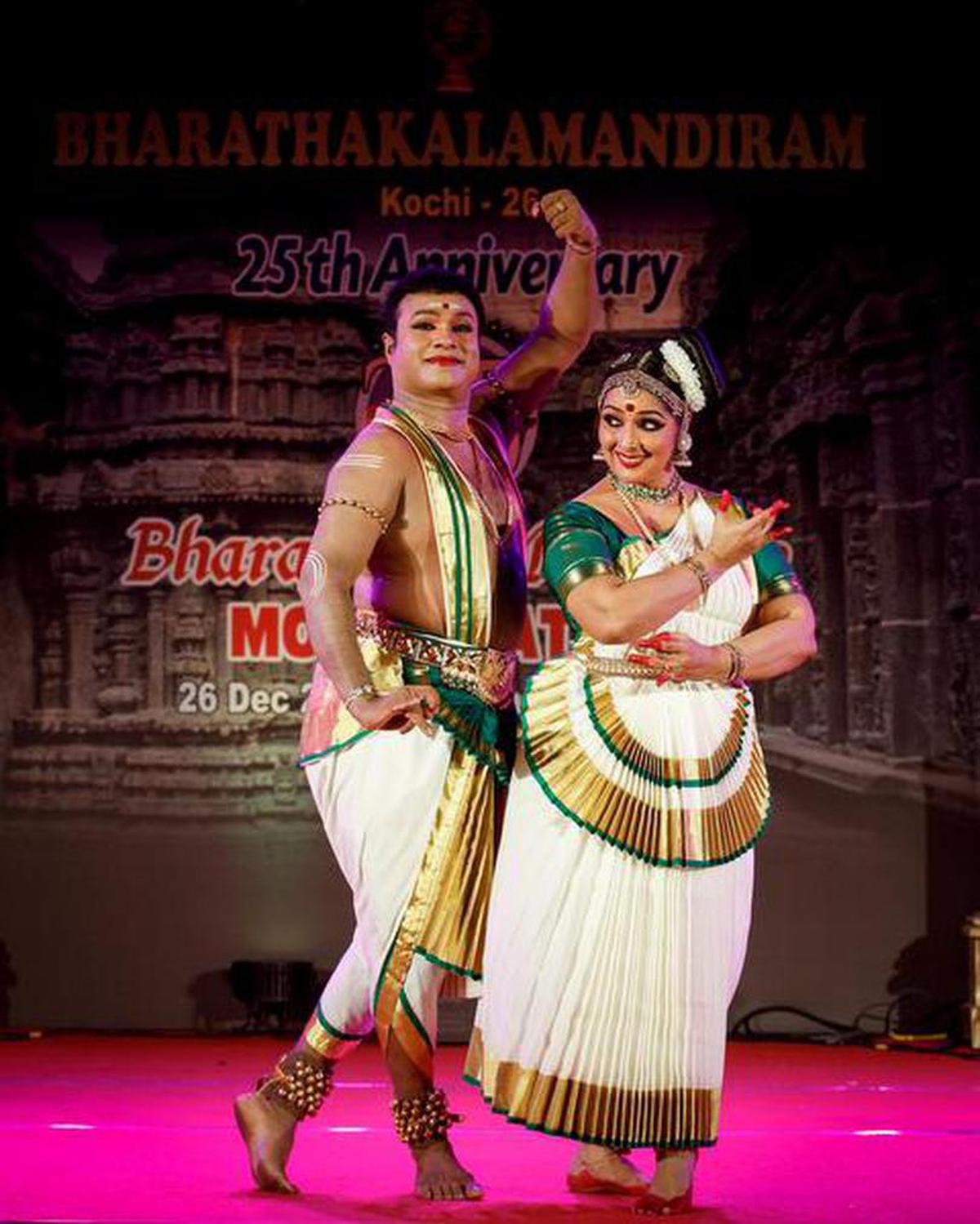 RLV Ramakrishnan strikes a pose during a Mohiniyattam recital. 