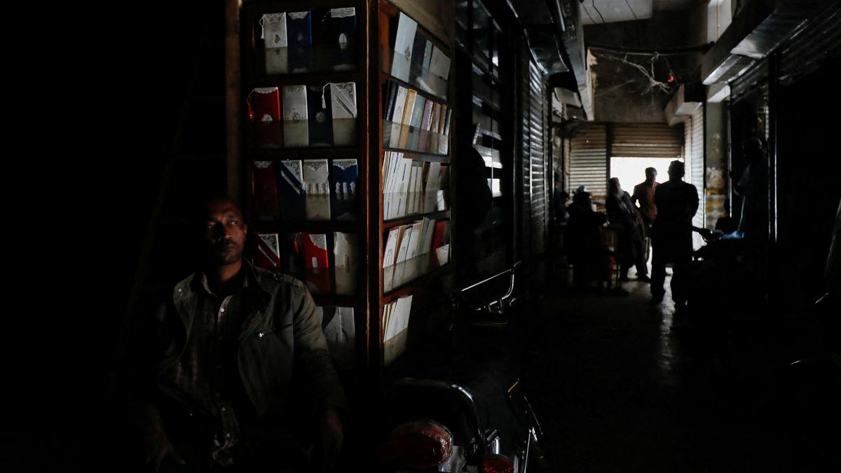 Pakistan suffers major power outage after grid failure