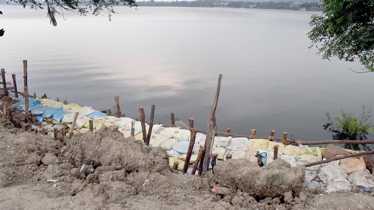 After Cyclone Michaung, Chennai residents want a flood regulator and defined surplus course for Medavakkam lake